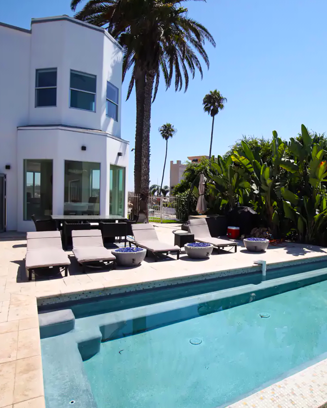 Playa Del Rey House With Large Water Feature And Multiple Pools