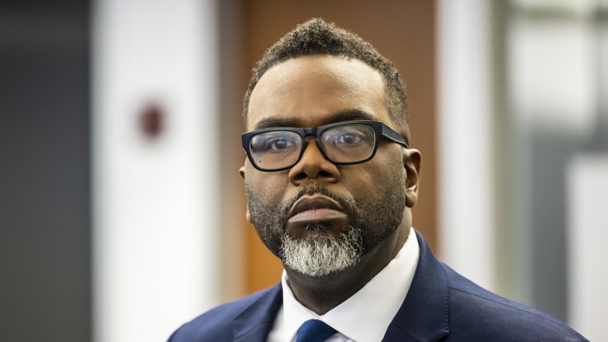 Chicago’s Mayor Endorses Proposal Seeking To Increase Real Estate